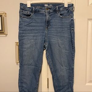 Old navy rockstar super skinny high rise size 16